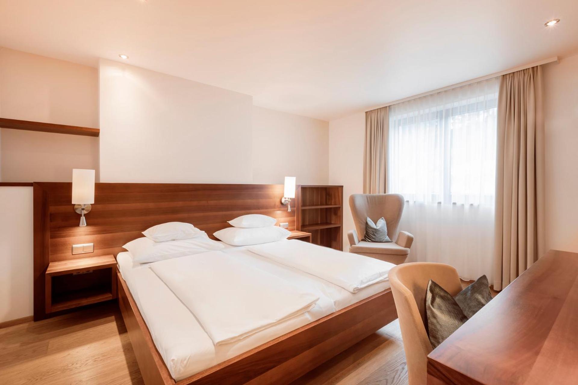 Seehotel Restaurant Lackner Mondsee Exterior photo